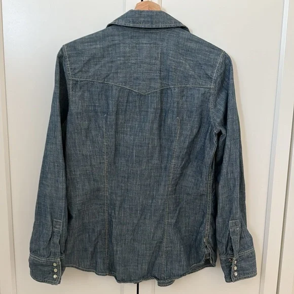 Banana Republic Western Denim Shirt - Picture 4 of 4